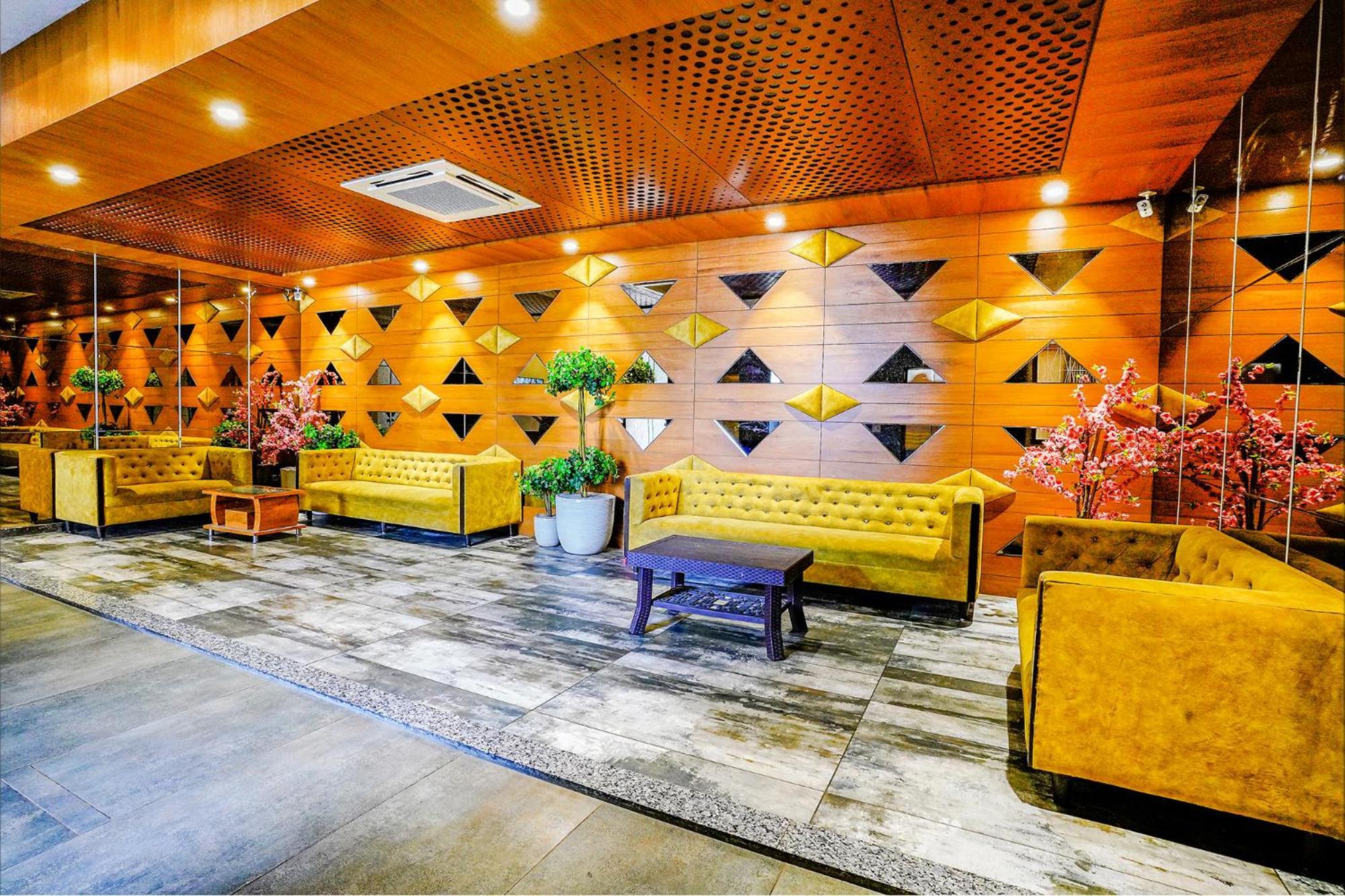 Fabhotel La Victoria - Galaxy Circle Bhatha Exterior foto
